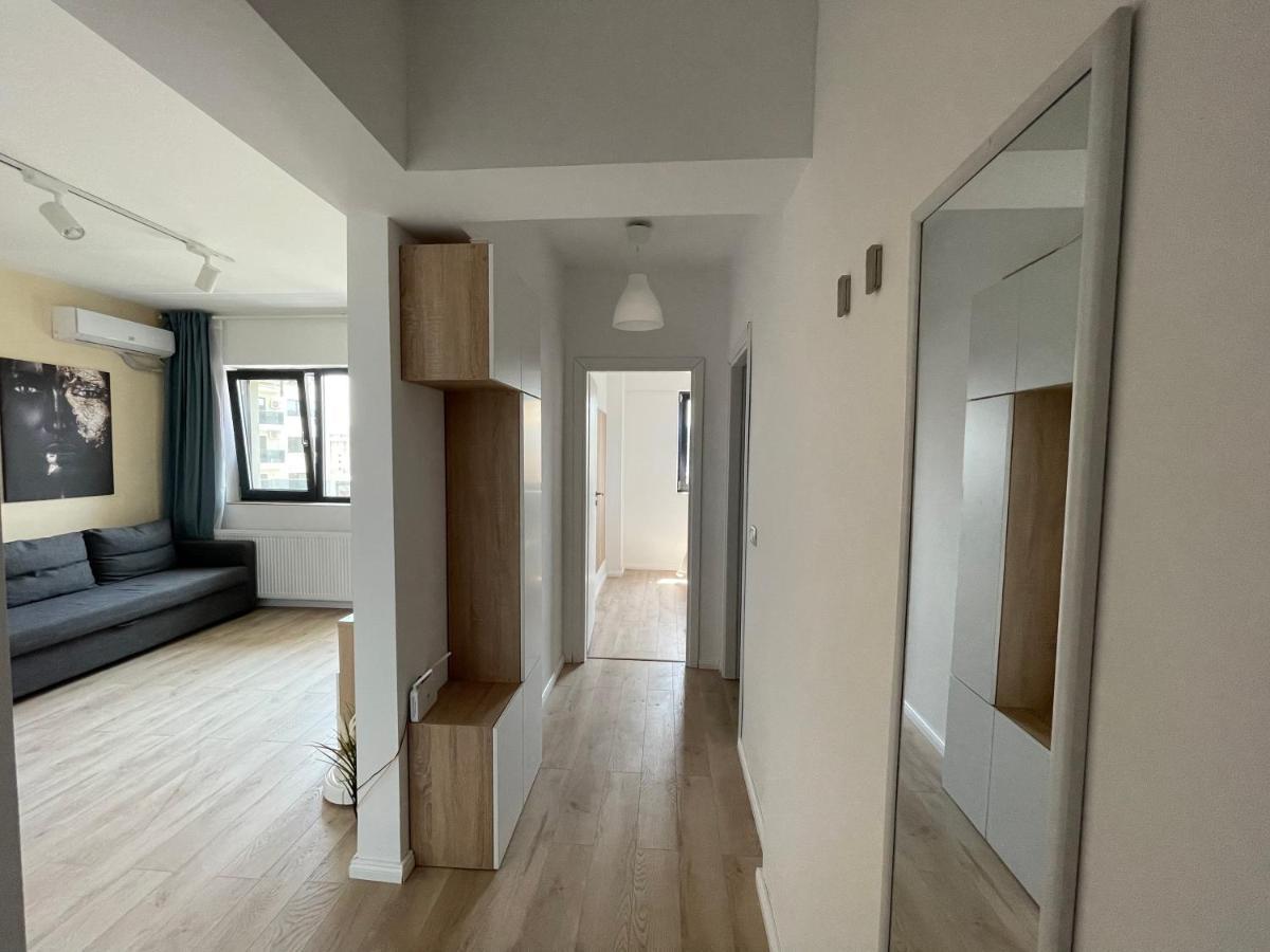 Diamond Luxury Apartment Near Presidential Palace Бухарест Екстер'єр фото
